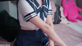Schoolgirl was fucked and got her face covered with cum