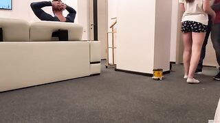 A delivery guy got his dick sucked by a cheating wife in a hot cuckold scene