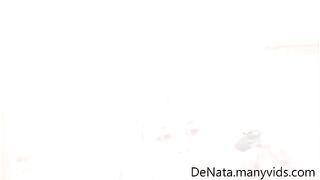 First double penetration with two huge cocks, an intense experience