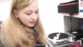 A girl was fucked at casting for the sake of money on DudCast