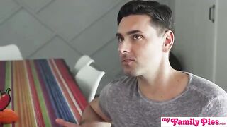 Alyx Star gets a steamy stepbrother threesome experience