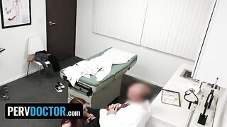 The insurance of a teenage girl had expired. She had to have sex with the doctor