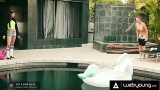 The skater girl Gia Derza cheats on her BF with Savannah Sixx’s tits