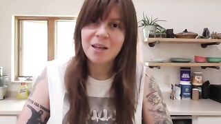 A hot Wisconsin girl with a weird fetish begs for your cock in this steamy POV scene