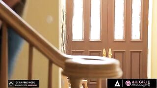 Riley Reid helps her bestie Carter Cruise in massage practice