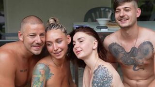 Real amateur foursome action with OWIAKS & LeoKleo, two passionate couples!