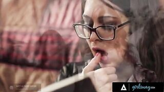 The investigator, portrayed by the stunning Riley Reid, rubs her pussy thinking about missing girls
