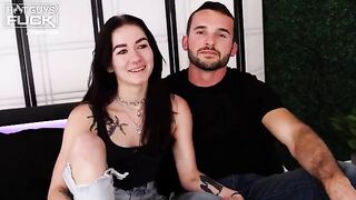 The man with a can showed the girl how real men fuck