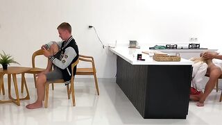 Cheating Californiababe gets fucked hard by a huge cock