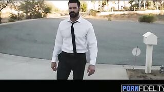 The perfect housewife, Anna Bell Peaks, gets a hard pounding in the pool