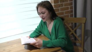 Bookworm college girl gets fucked hard by her boyfriend