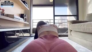 My personal trainer tore my pants and fucked me without a condom - Drii Cordeiro
