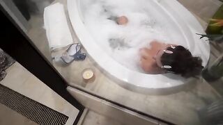 Girl shares bathroom with stepbro, but he must keep his dick in pants