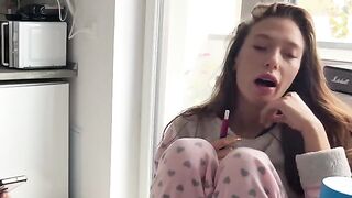 A couple fucking around while traveling, an adventurous sex session