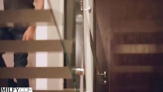 Anal-obsessed housewife Lauren Phillips gets BBC creampied