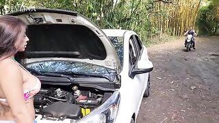 A stranger helped me in the car, and I thanked him with my body