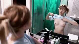 I arranged a sex surprise for my boyfriend in the bathroom