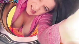 A hot step mom got stuck in the washing machine and received a creampie