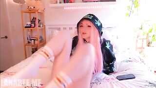 Pervert guy found and fucked his stepmom's pussy in pink