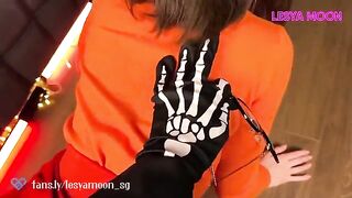 The White Mask repaid Velma for saving her from monsters