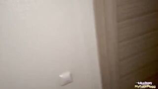 A cute 18-year-old stepsister gets horny and seduces her stepbrother to fuck her