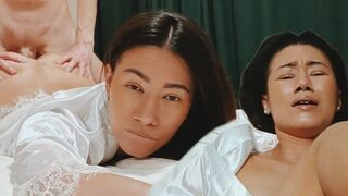 An Asian stepmom is too tired, needs some help to relax