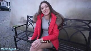 Czech beauty Isabella de Laa gets fucked on the street for cash
