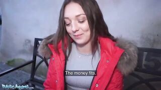 Czech beauty Isabella de Laa gets fucked on the street for cash