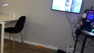 Stepsister wants to taste Stepbrother's huge cock
