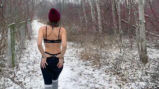 A husband and his friend shared wife's pussy during a snowstorm in the open