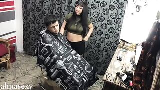 An Argentine girl gets fucked in a barbershop in this hot video