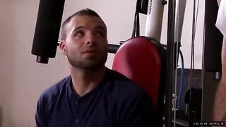 An ass to suck for a guy in this hot video