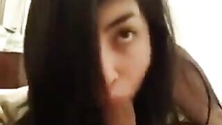 The girl received a lesson on how to do a blowjob