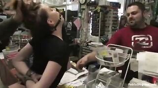 A man fucked a girl hard in the store, she screamed with pleasure