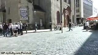 I showed my pussy to the whole public