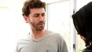 Two mature guys fucked sexy MILF Veronika Avluv in her wet pussy