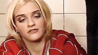 A girl ended up having sex in the toilet after doing laundry
