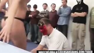 An abnormal model has a dirty mouth, check it out
