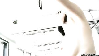 The girl put the balls in her vagina and finished with a great pleasure