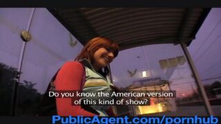 The guy boldly fucked a whore right at the station