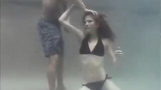 The guy had sex with a redhead in the pool underwater