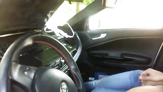 A young cute blonde girl tried to stretch her mouth with a cock in the car