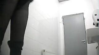 The hidden chamber in the parachute is a very interesting invention