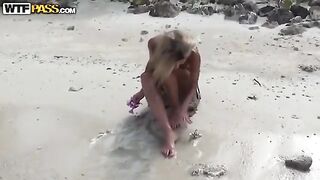 A couple enjoys private sex on the Russian beach, away from prying eyes