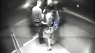 Another couple fucking hidden in the hotel room