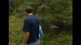 A Russian guy wanted to fuck the pussy of his friend’s girlfriend