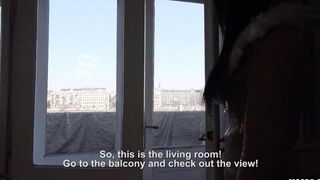 The tourist got housing for sex with a beautiful brunette