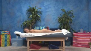 A refreshing massage for a young lady with small tits to enjoy