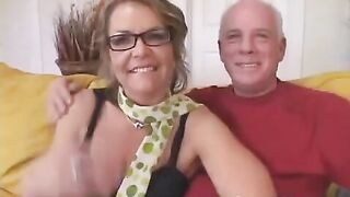 The old man gave his wife to a student as revenge