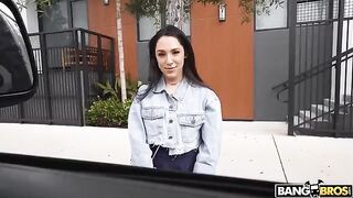 Selena agreed to get fucked for a reward